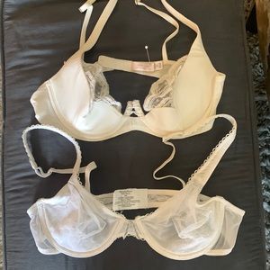 2 sexy underwire bras 36B